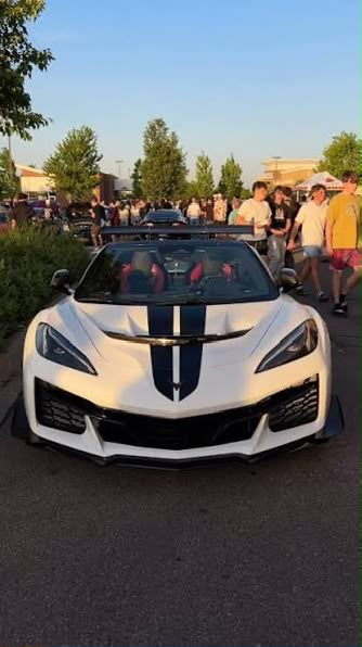 Exotic Car Experiences staff 20